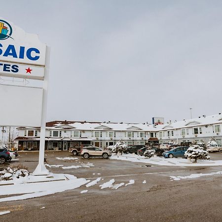 Western Budget Plus Mosaic Suites Penhold Экстерьер фото